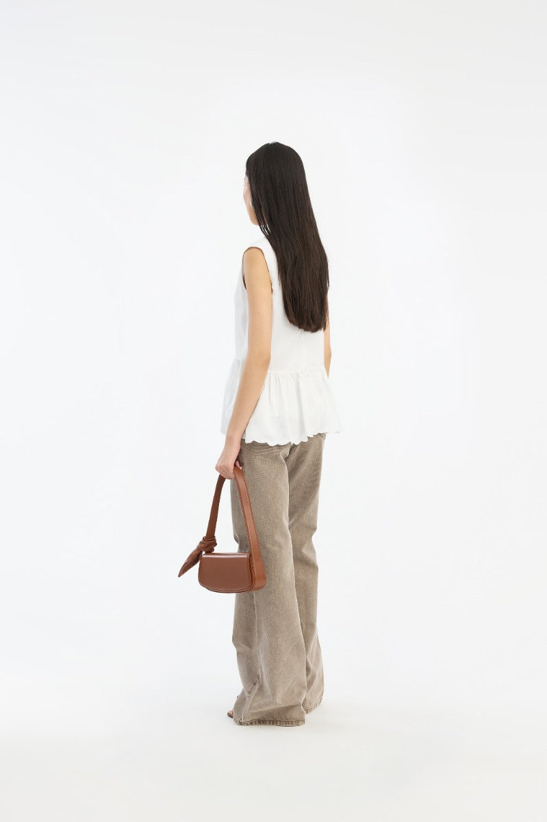 High-waisted flared jeans