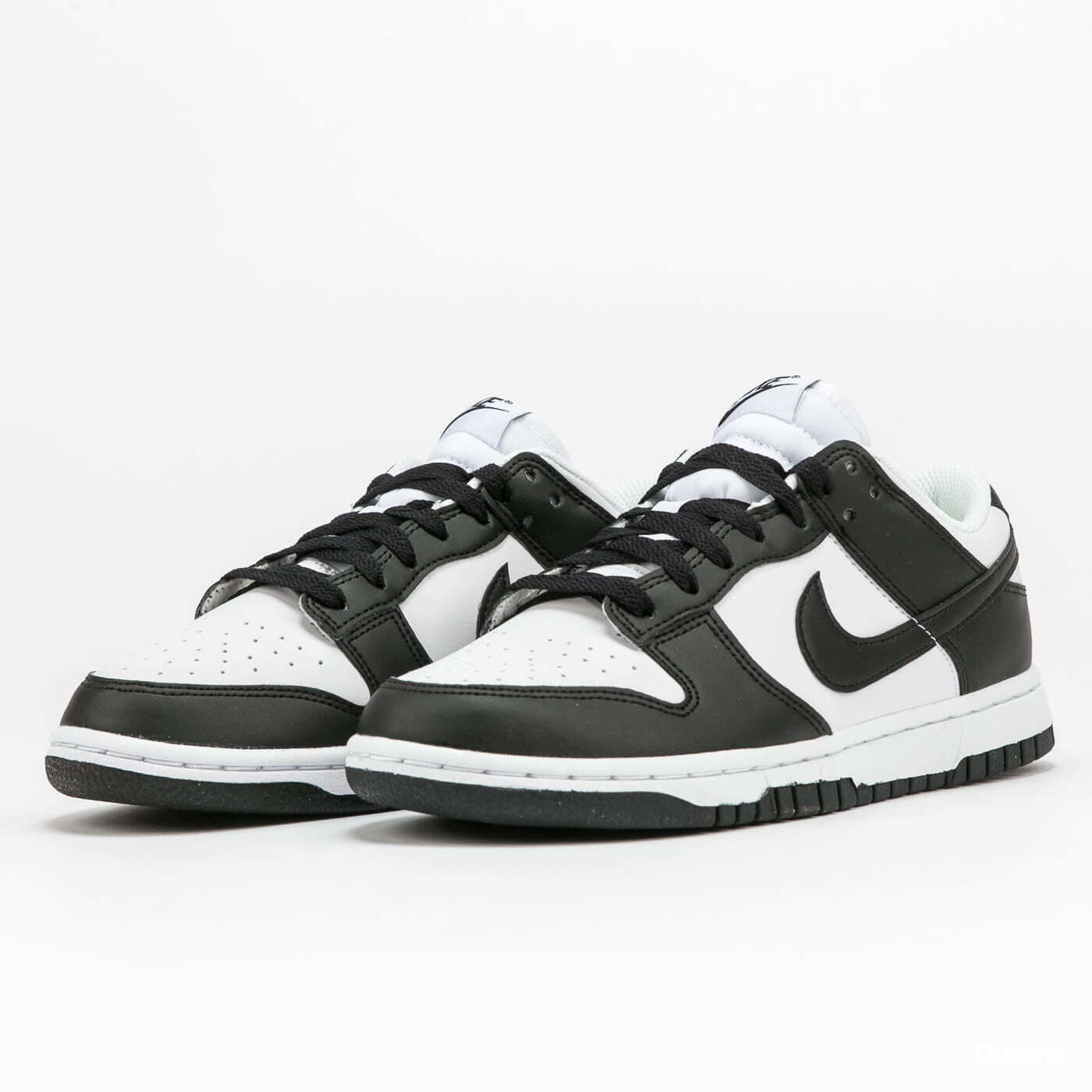 Dunk Low "White/Black" sneakers
