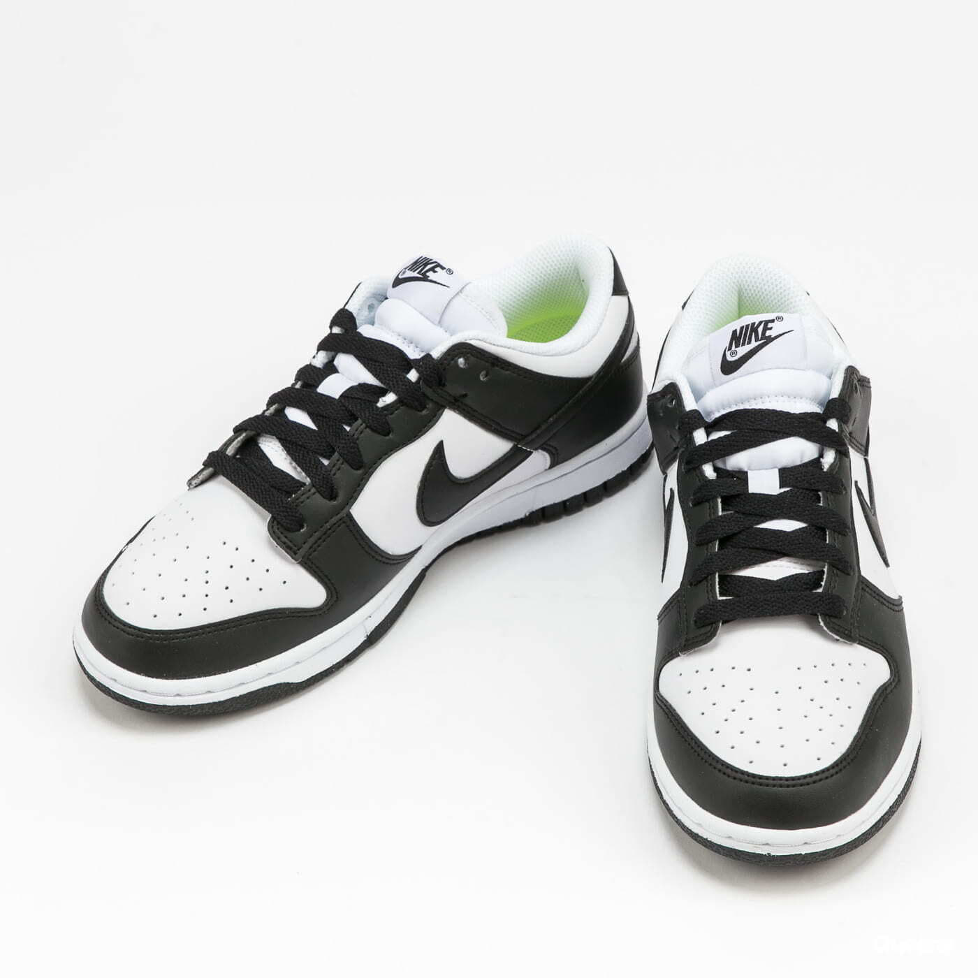 Dunk Low "White/Black" sneakers