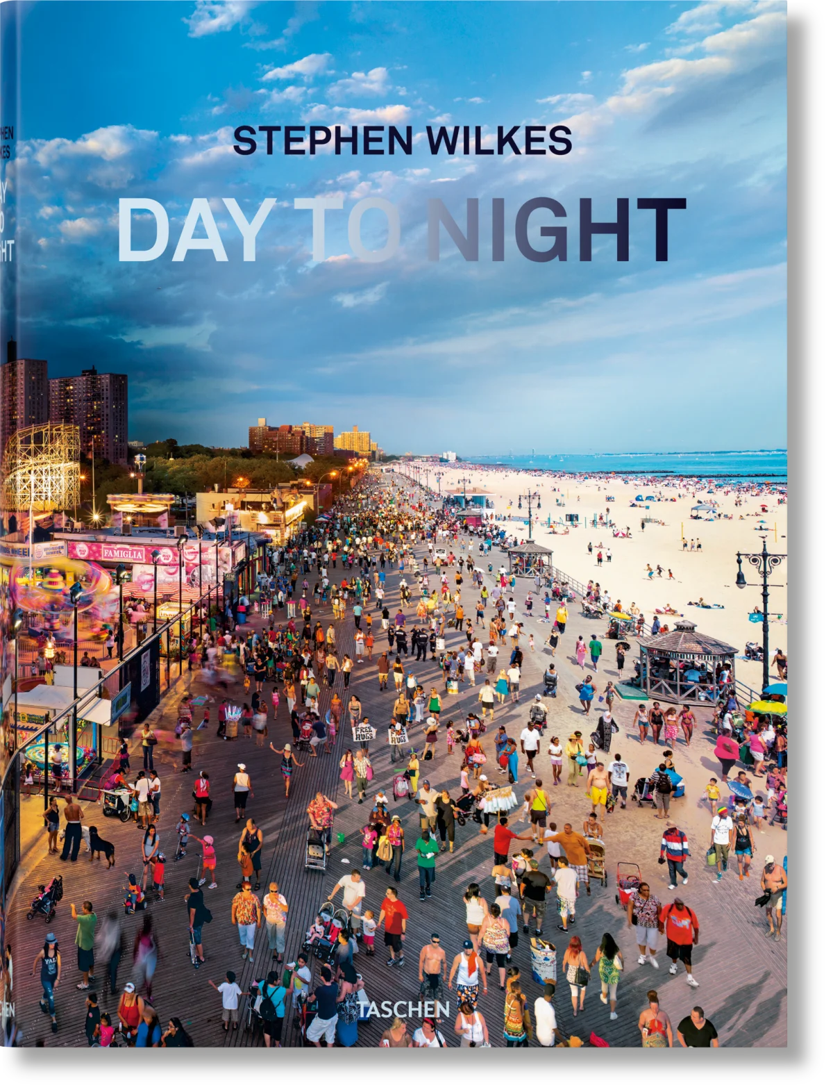 Book cover of 'Day to Night' by Stephen Wilkes with a cityscape at dusk.