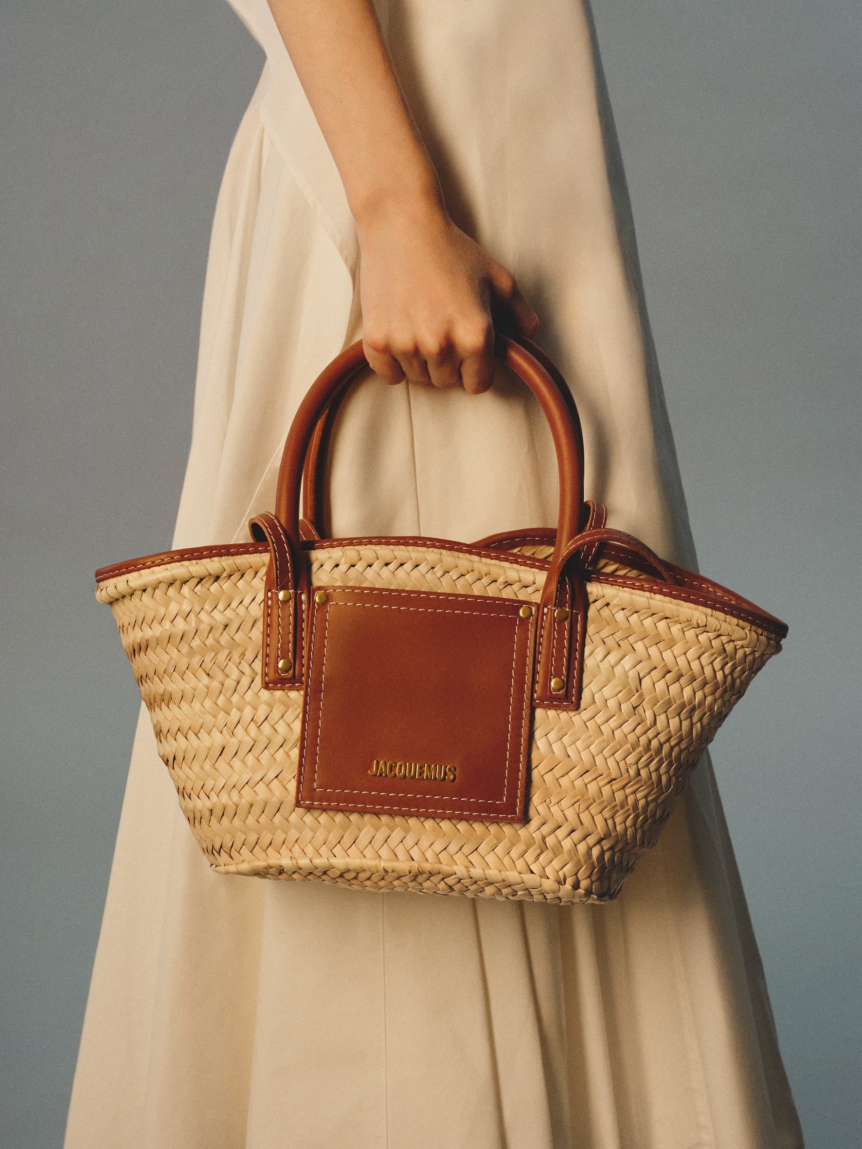Le petit panier Soli brown raffia bag