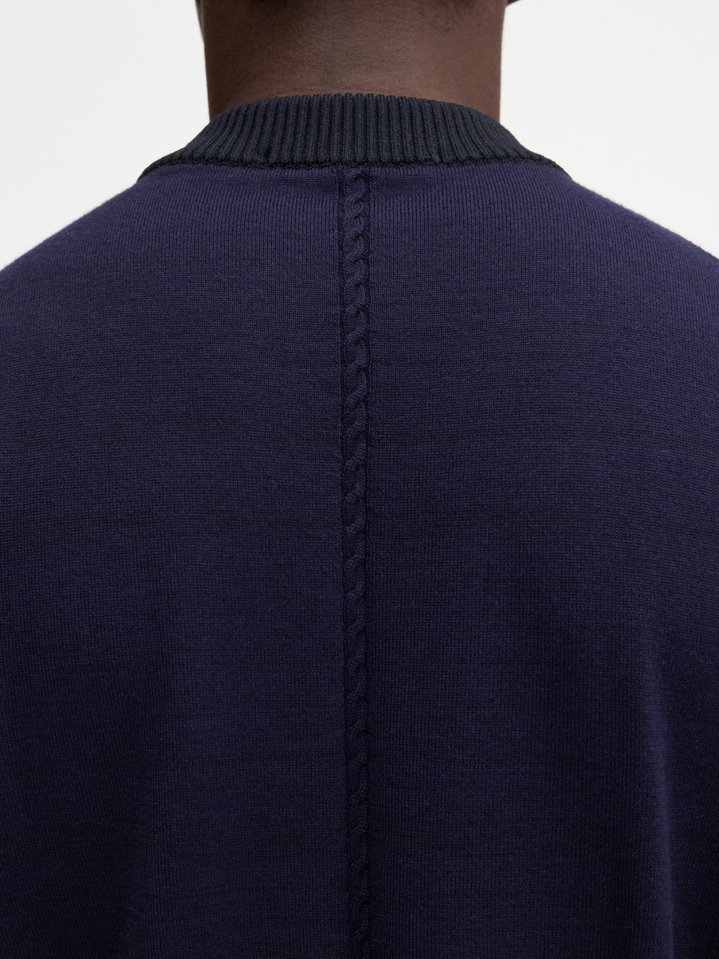 The Tricot knit Fitted monogram sweater