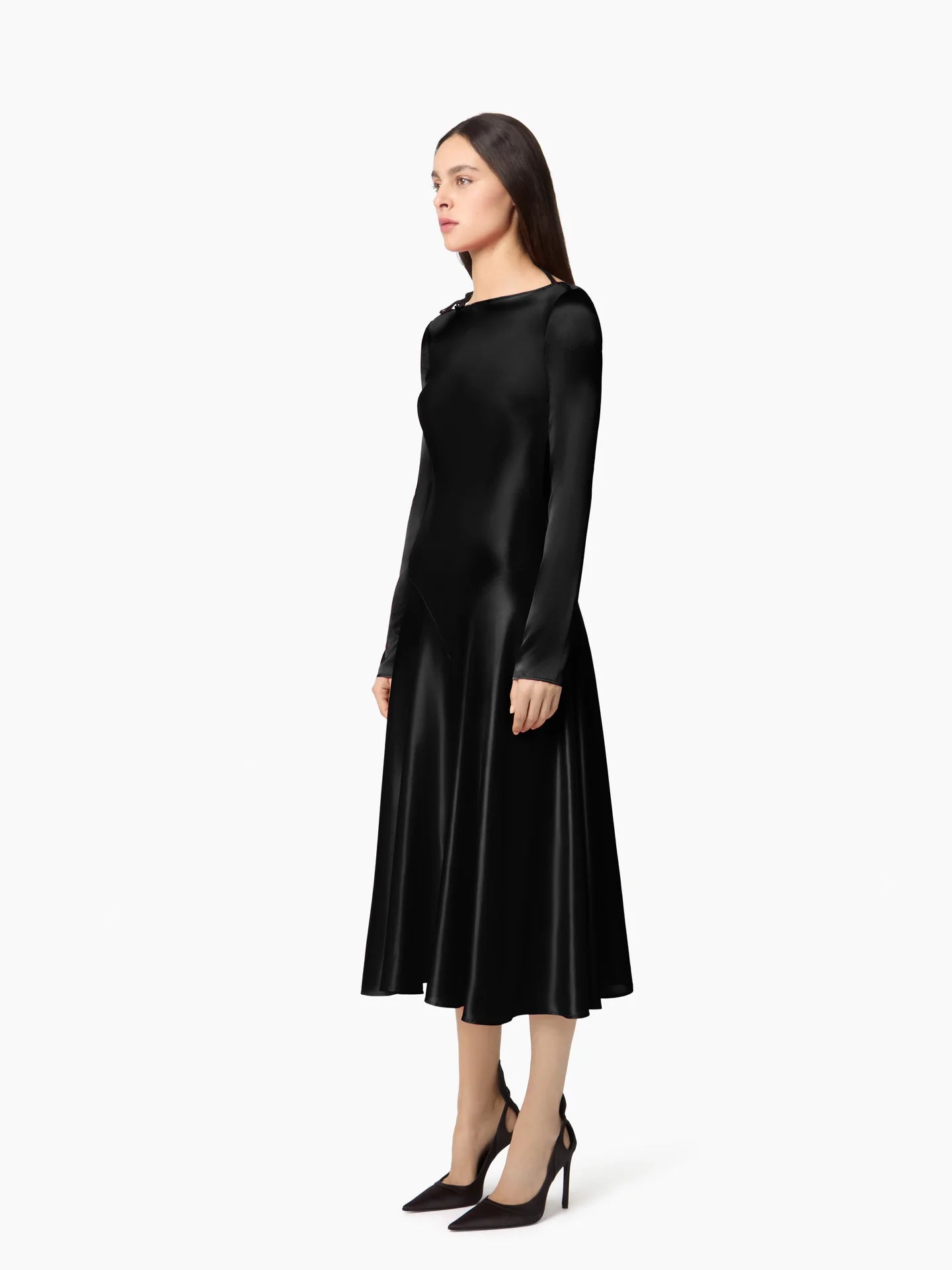 BACKLESS & LONG SLEEVES MIDI DRESS IN SATIN