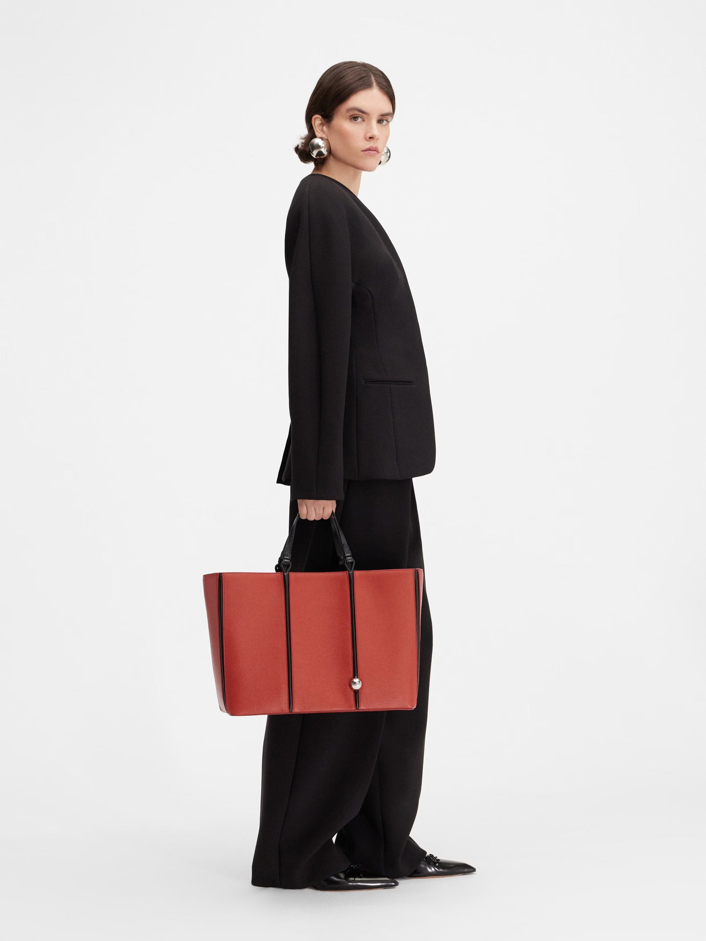 The Ovalo jacket