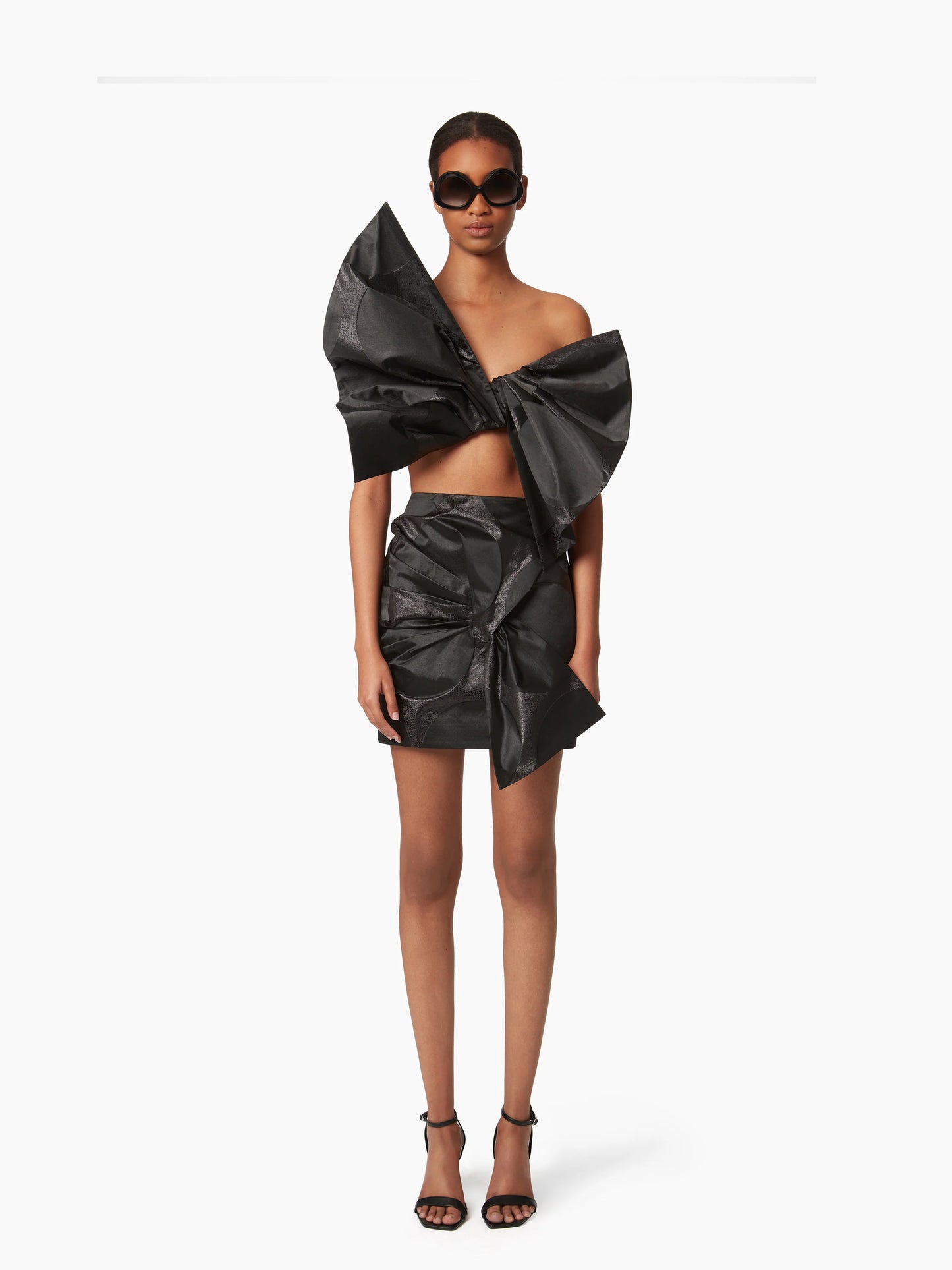 Mini skirt with bow
