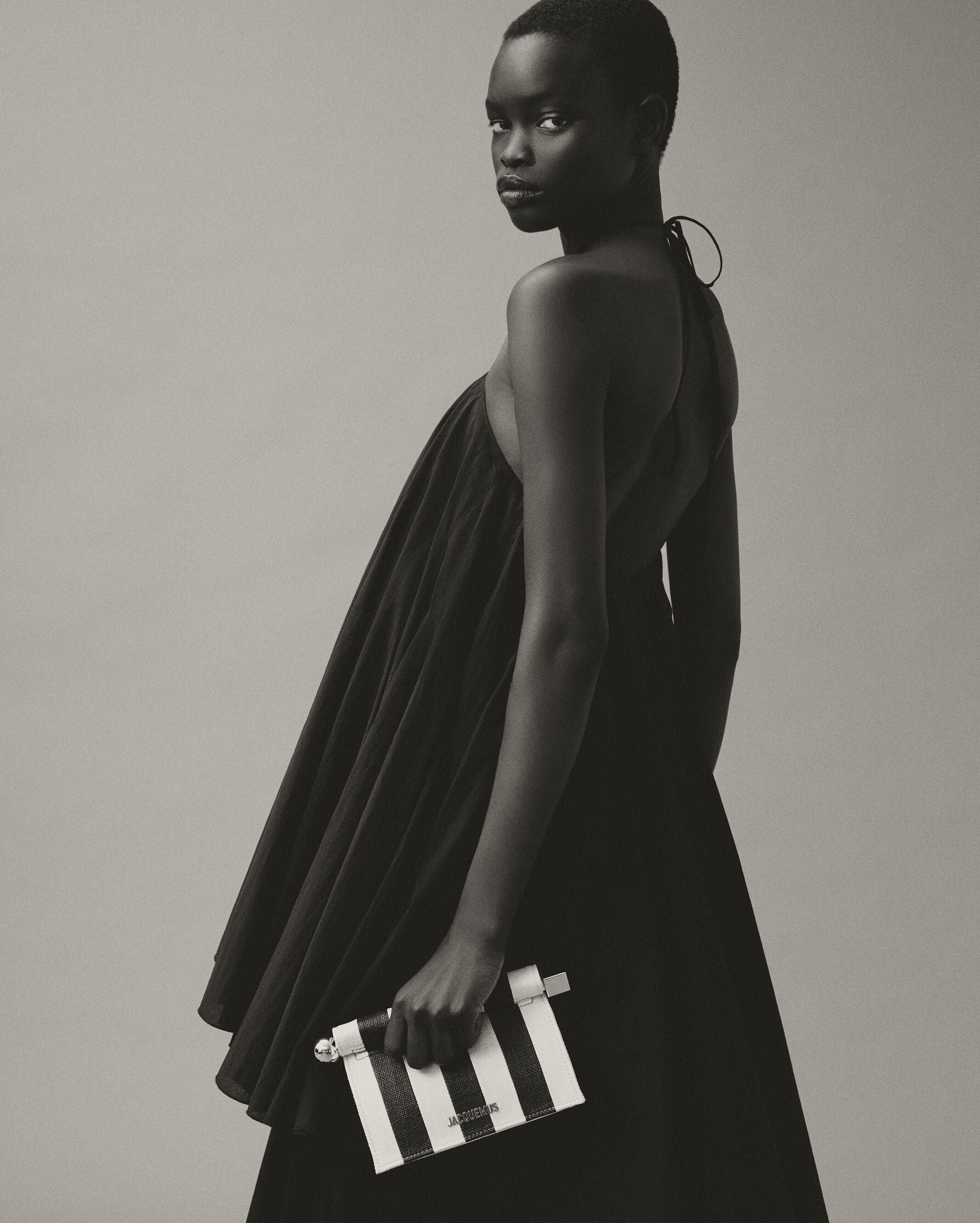 JACQUEMUS Small Rond Carré clutch