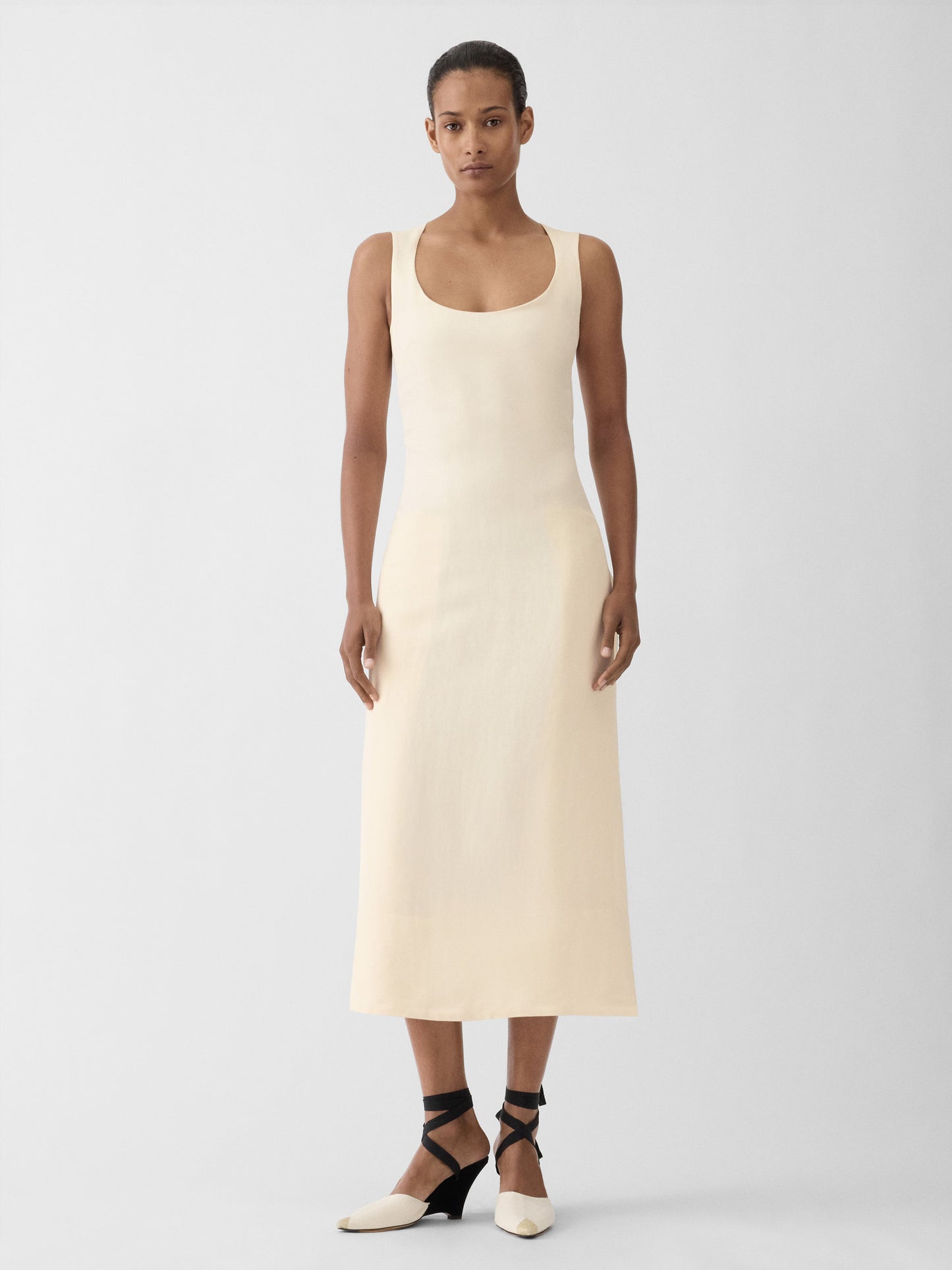 White la robe tablier dress