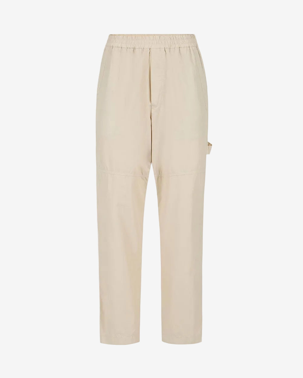 Beige cargo pants in a garment-dyed parachute fabric