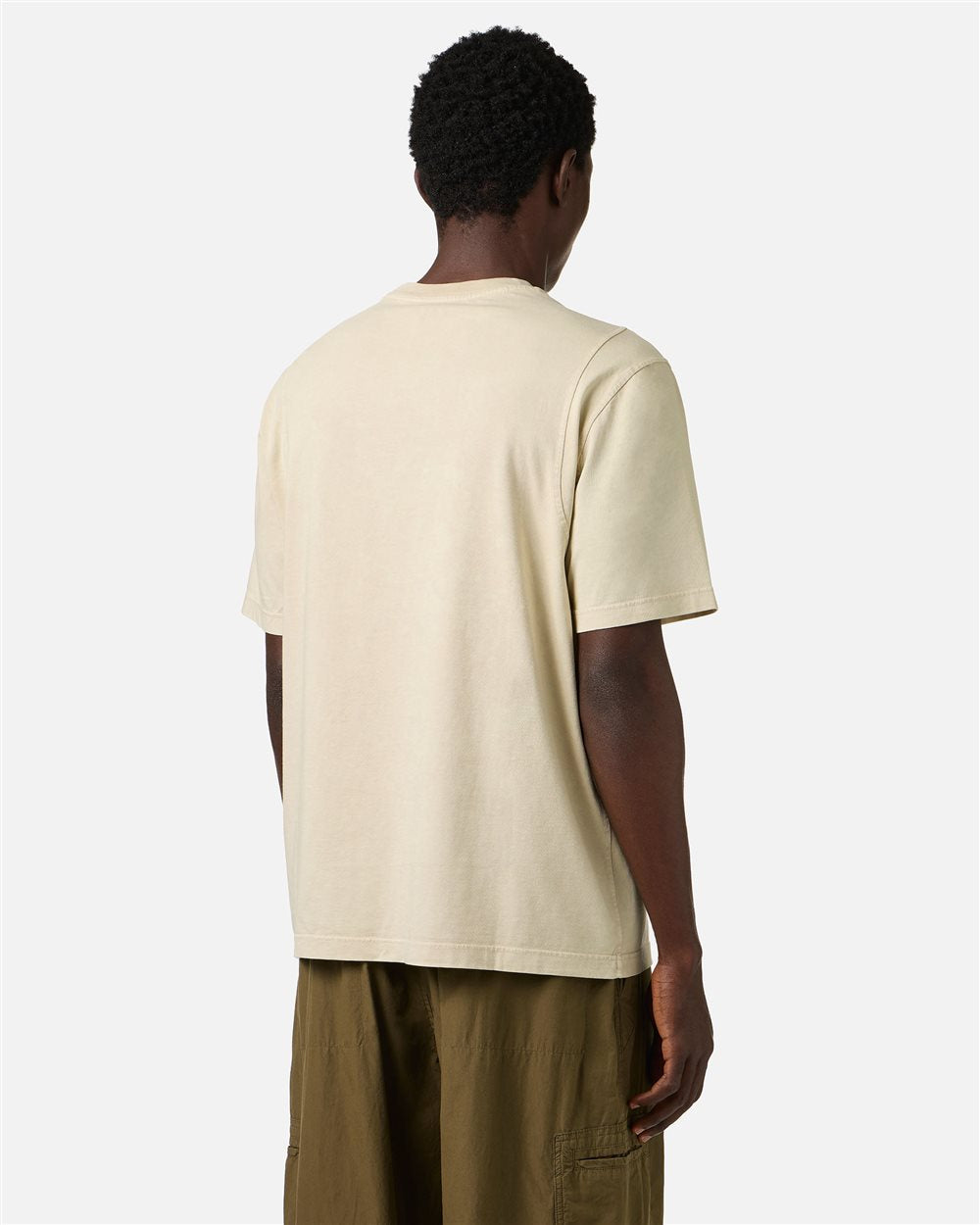 Regular fit beige T-shirt in cotton jersey with branded plaque