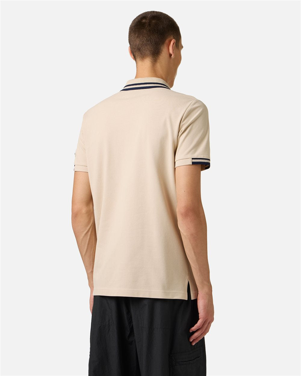 Regular fit short-sleeved polo shirt in cotton piquet