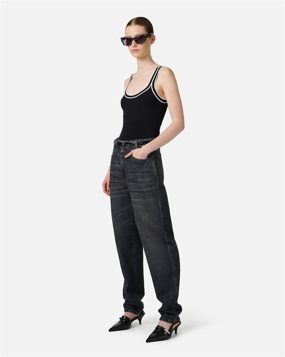 Black ribbed tank top in stretch cotton