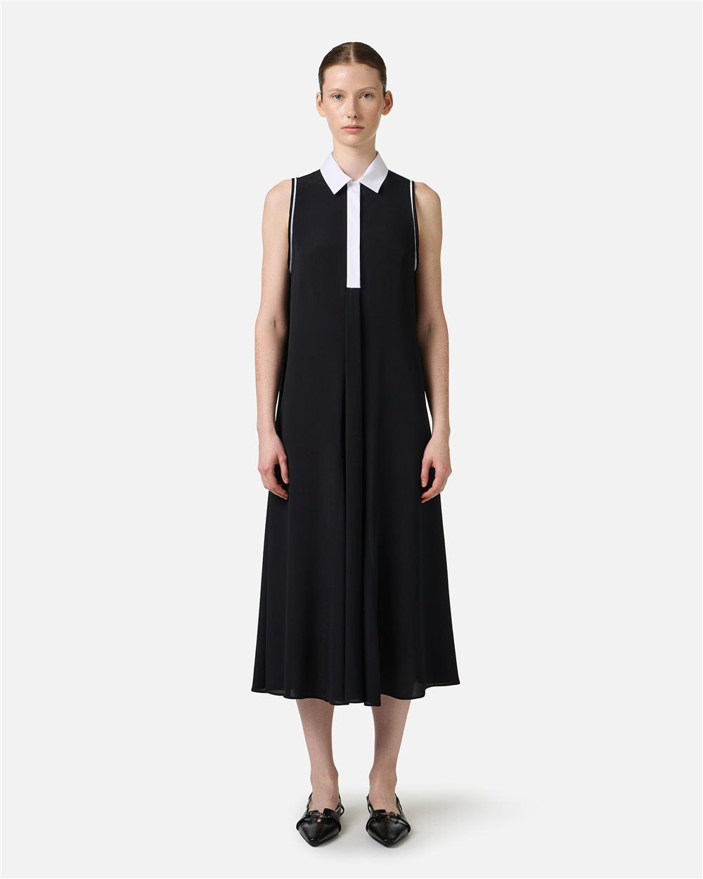 Black, relaxed fit sleeveless dress in silk-blend crepe de chine