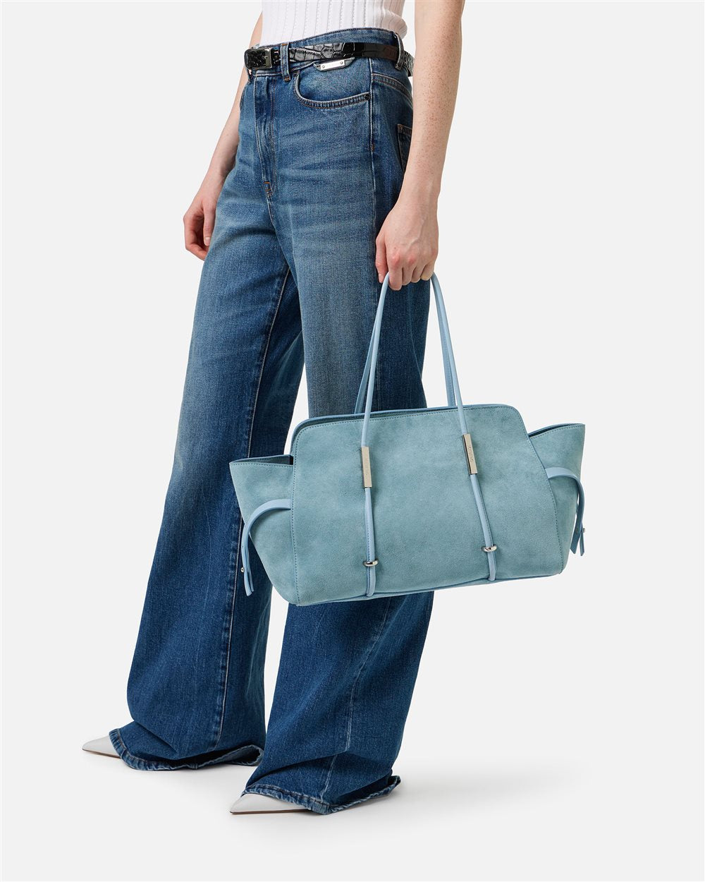 Maxi sugar paper shopper in suede leather with metallic details