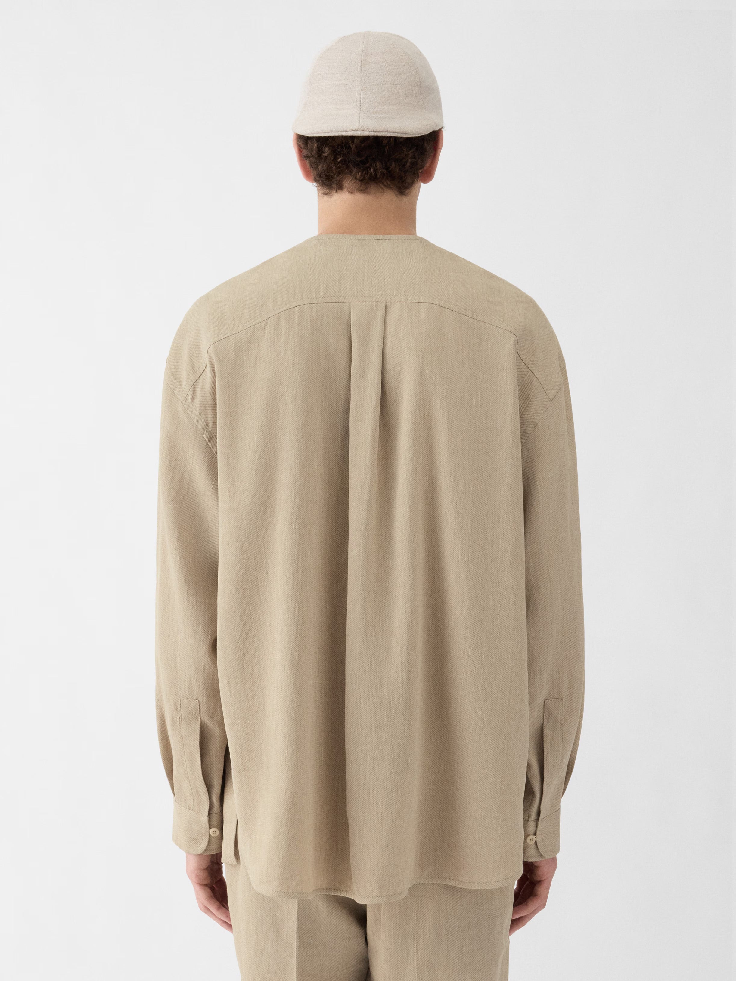 Jacquemus Pastro Buttoned Shirt – JACQUEMUS | Concept by Vremena Goda