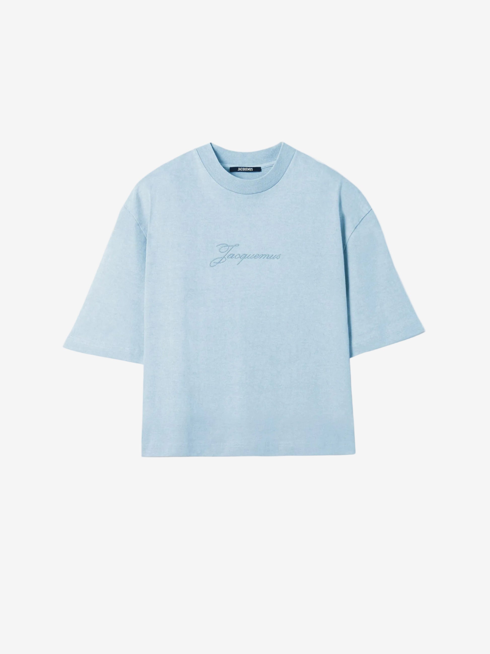 blue t-shirt