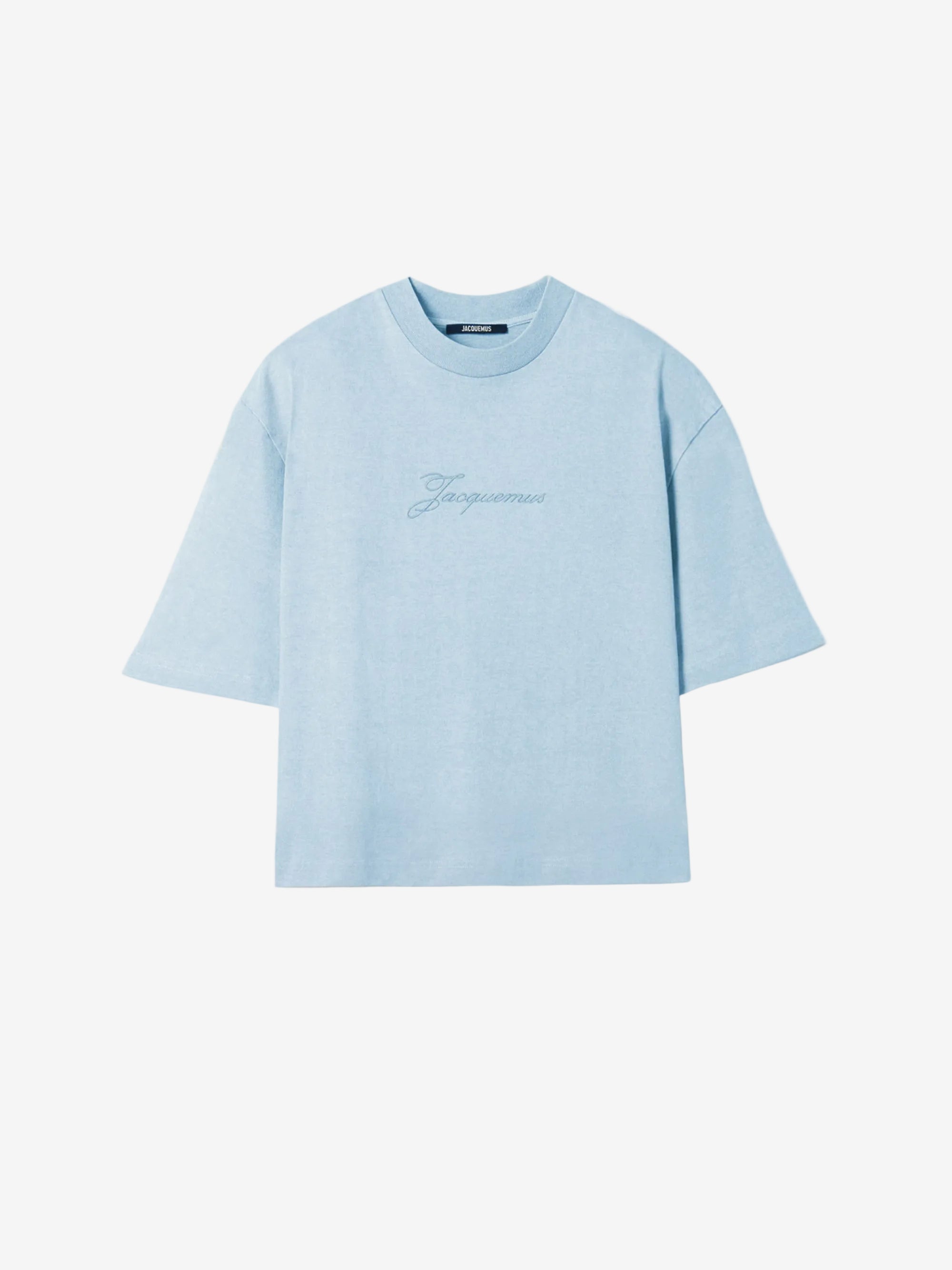 blue t-shirt