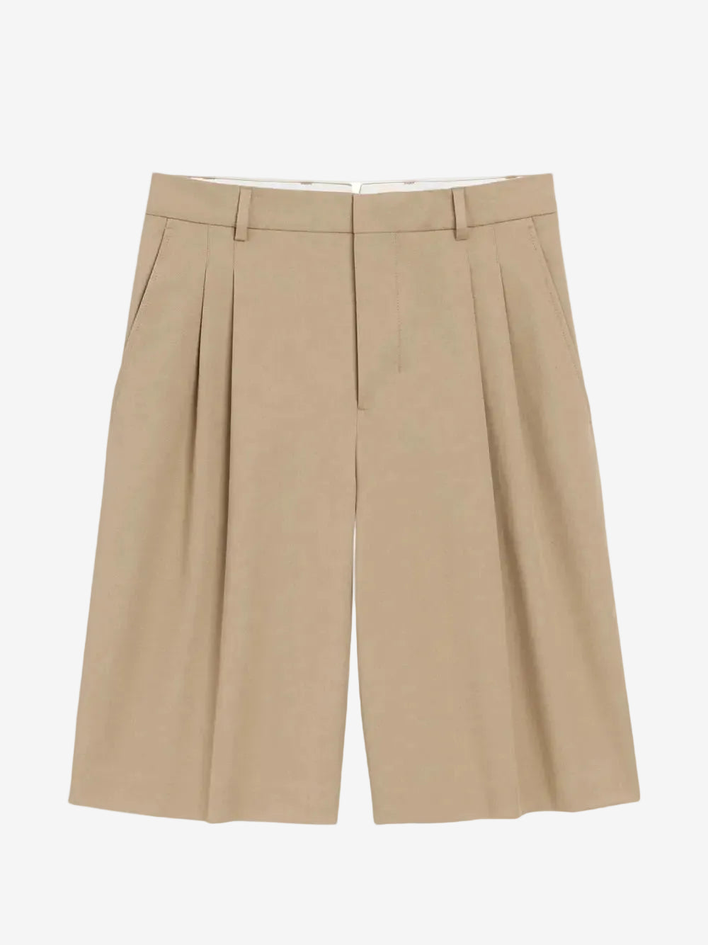 Low Waist Wide Bermuda Shorts With Two Pleats