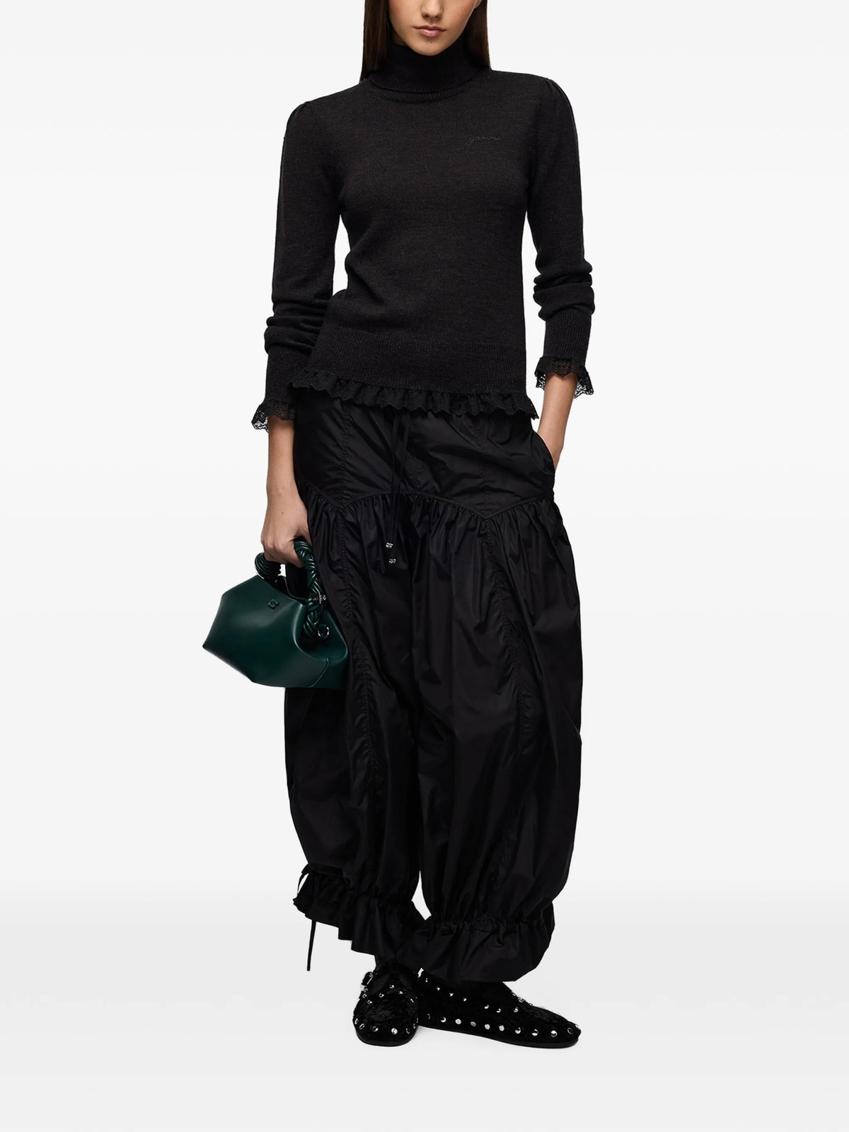 Merino Turtleneck w lace details