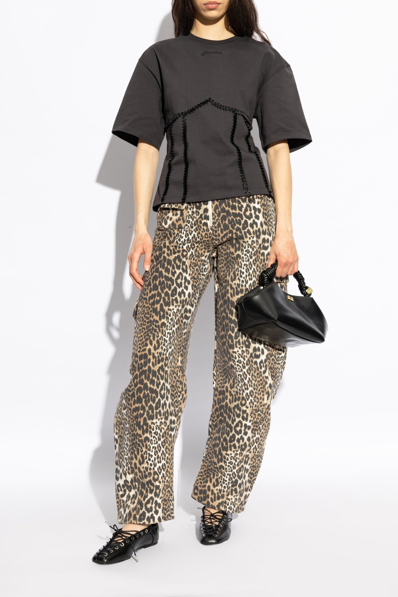 Lace-Up Ballerinas in Black Oleatex