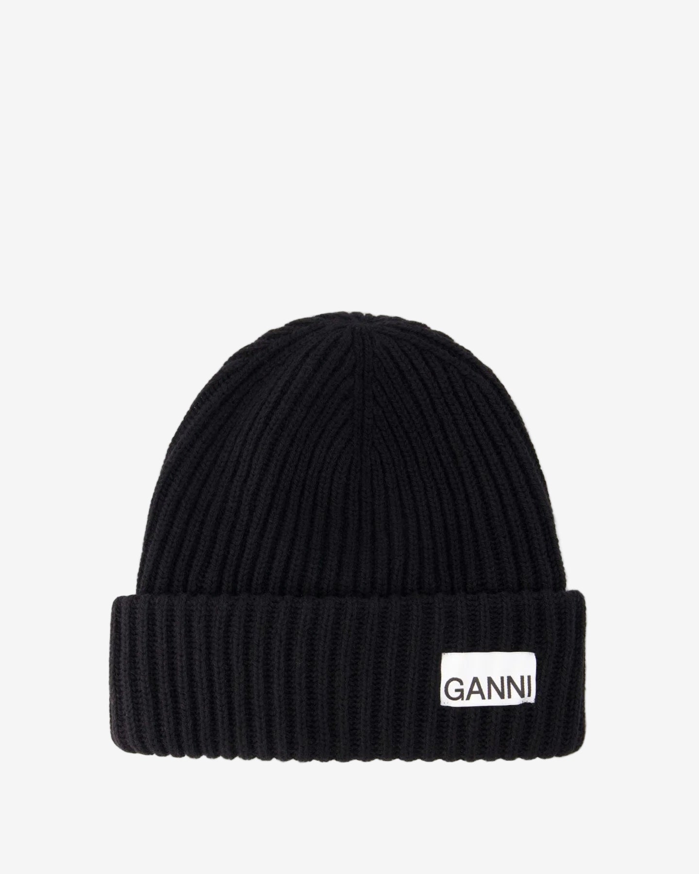 Black beanie with 'Ganni' logo on a light gray background