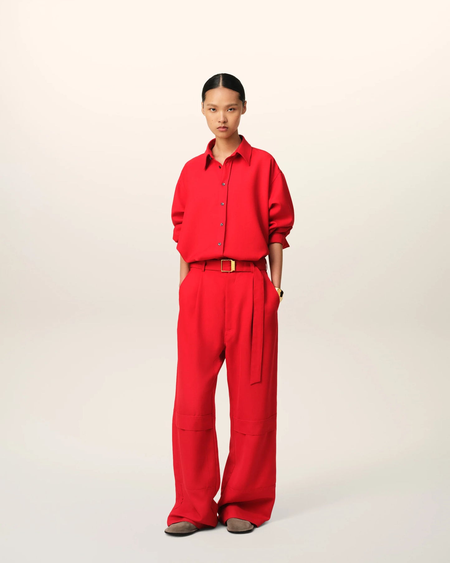 Cargo trousers in fluid wool canvas