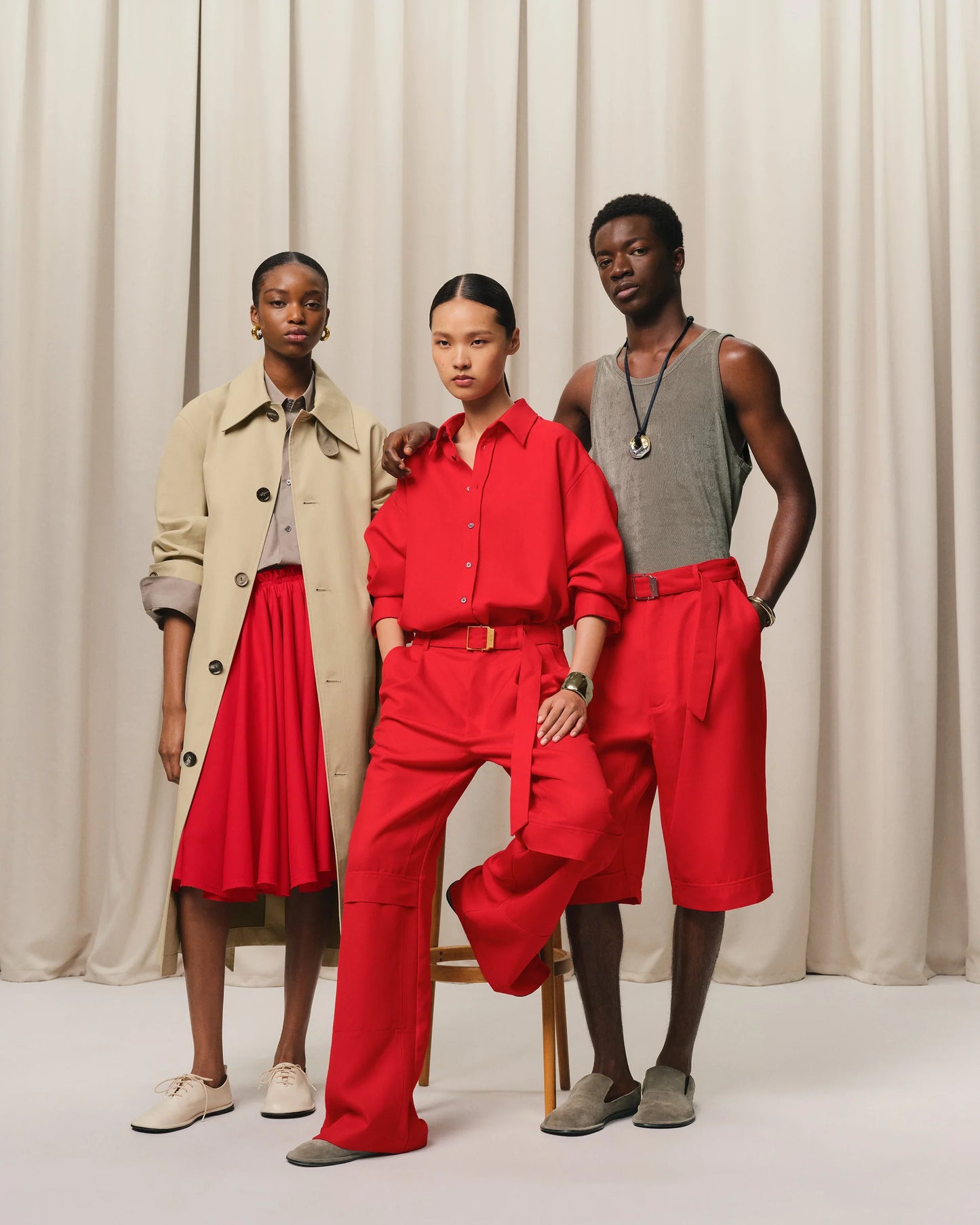 Cargo trousers in fluid wool canvas