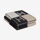 Avalon III throw blanket Black/White