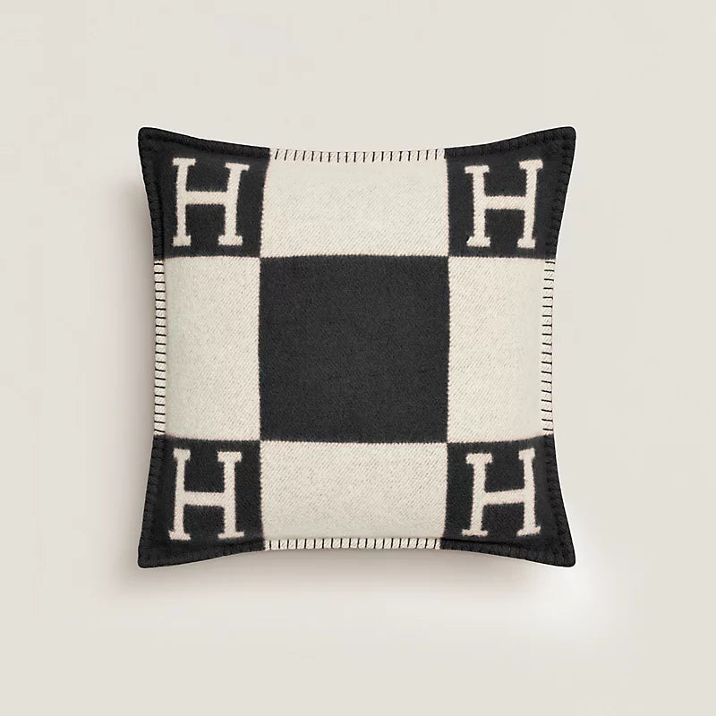 Pillow Avalon PM Black/White
