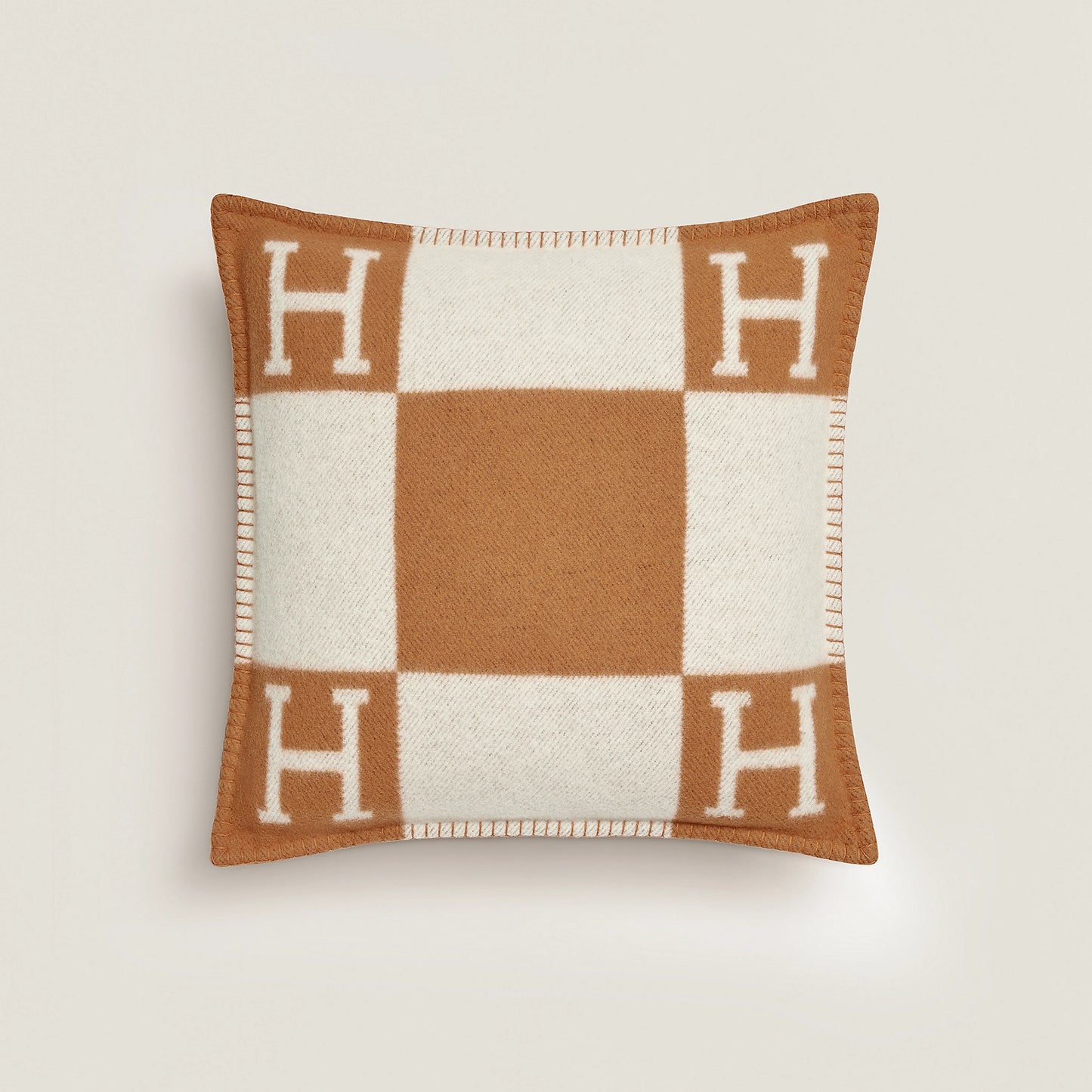 Pillow Avalon PM White/Camel