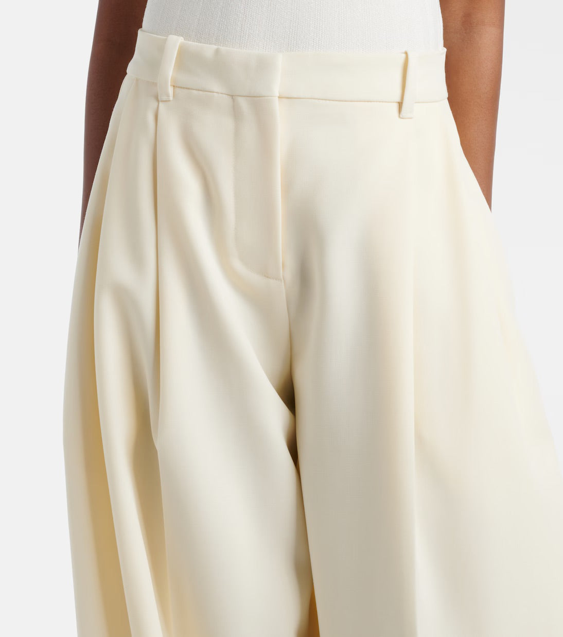 Jacquemus Pleated Wide-Leg Pants