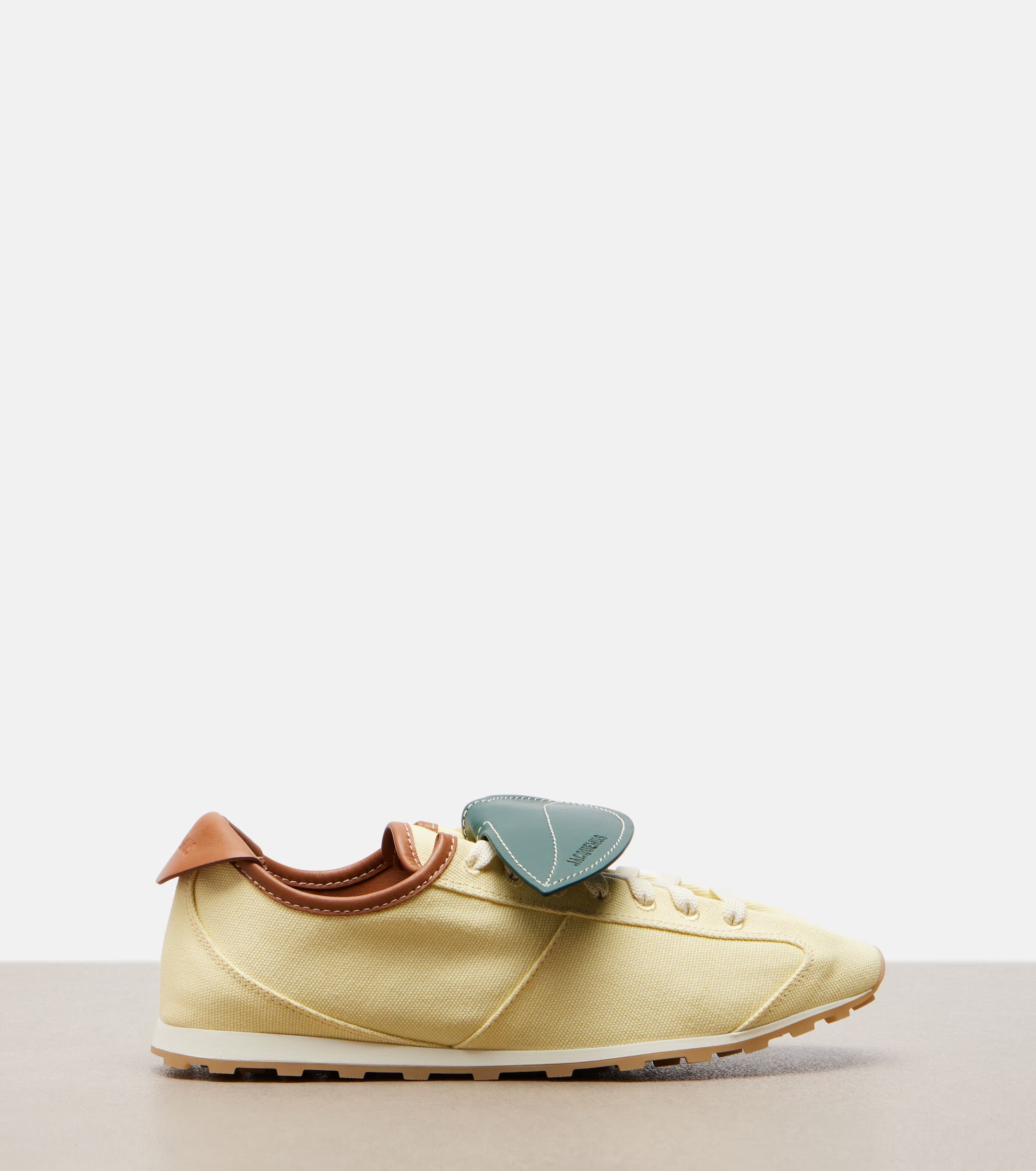 Resort leaf-patch sneakers