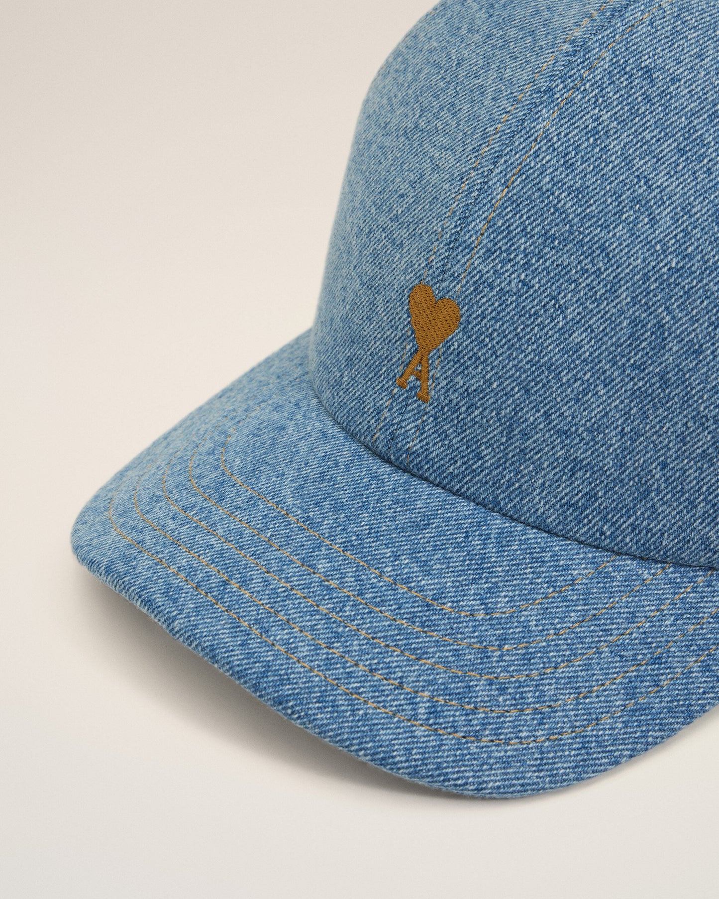Tabacco Ami De Coeur Embroidery Cap