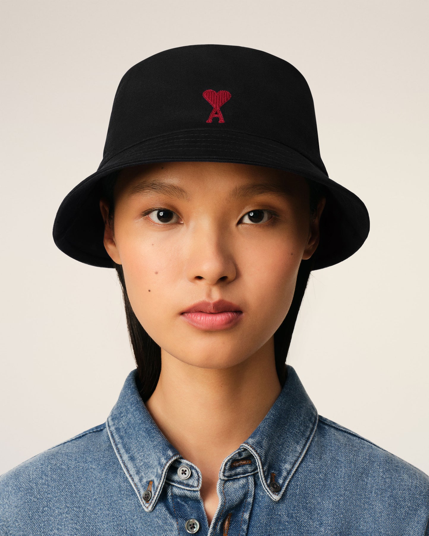 Cotton Ami de Coeur Embroidery Bucket Hat
