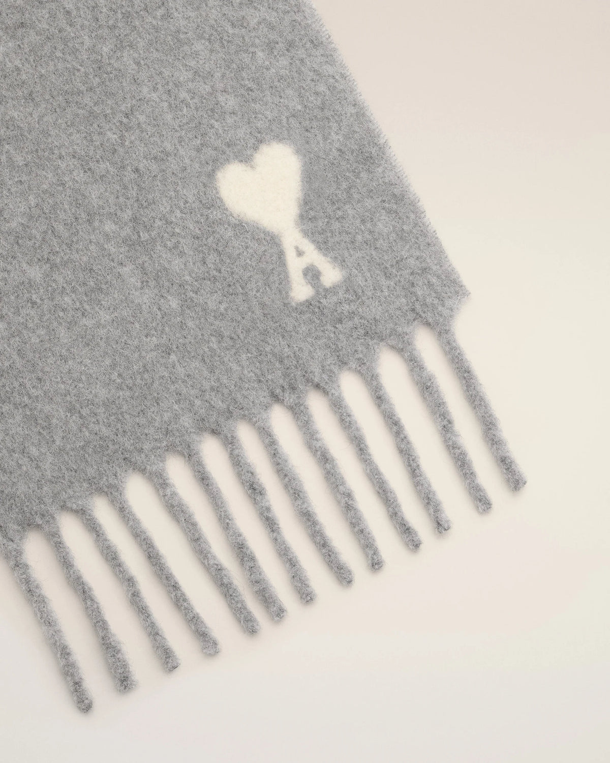 AMI de Coeur Wool Scarf