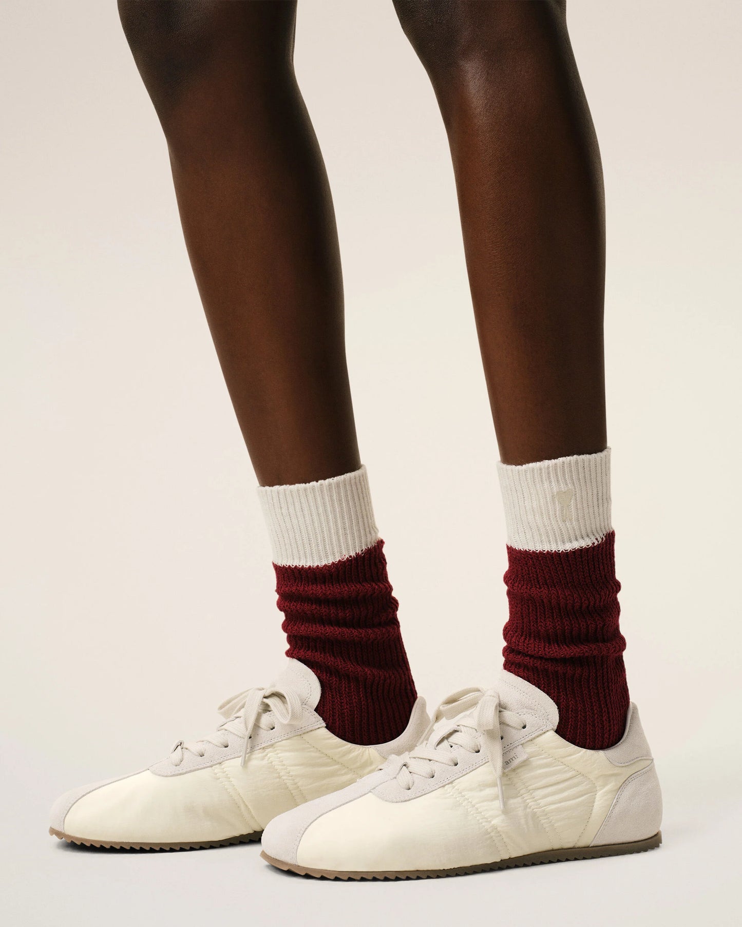 Soft sneakers in nylon
