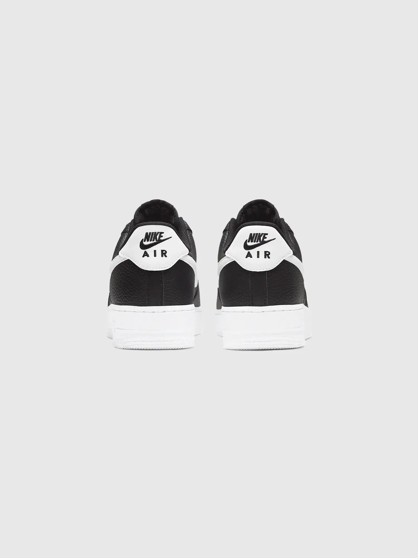Sport Shoes Nike AIR FORCE 1 '07