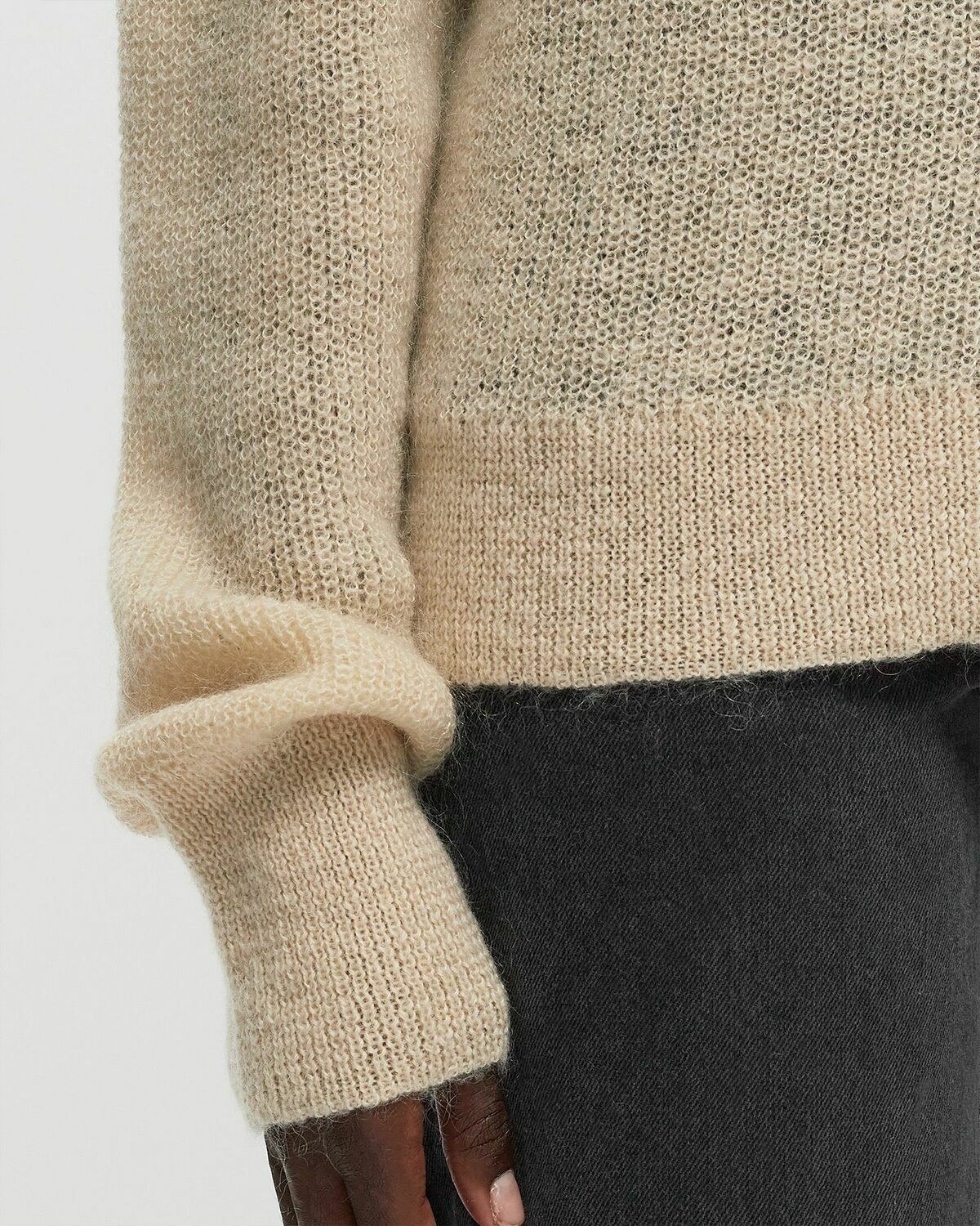 Light Knit Logo Sweater Beige