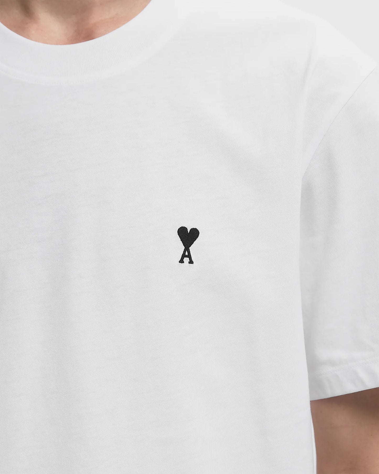 Contrasted Ami De Coeur Tee