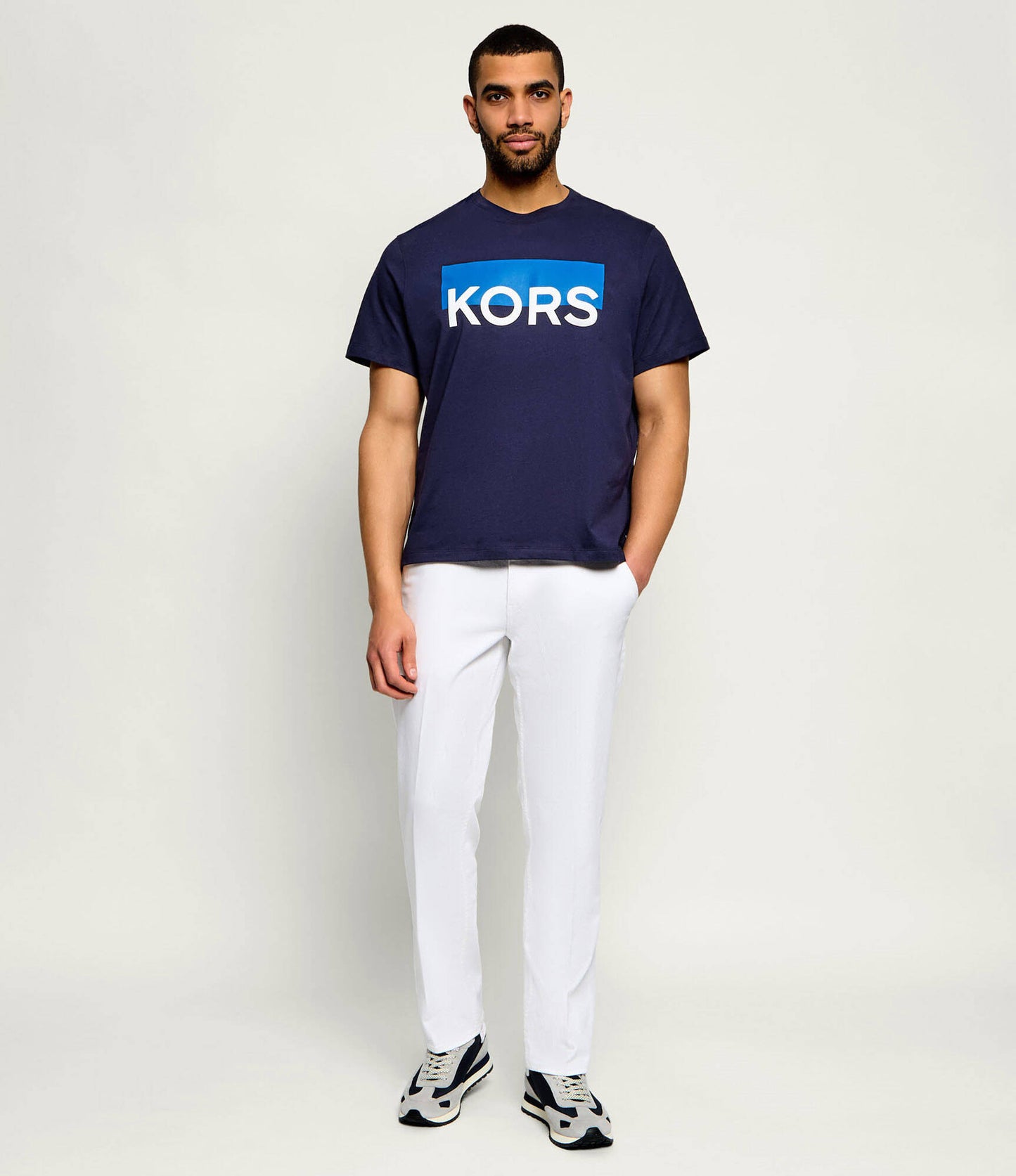 Sneakers UOMO 22E