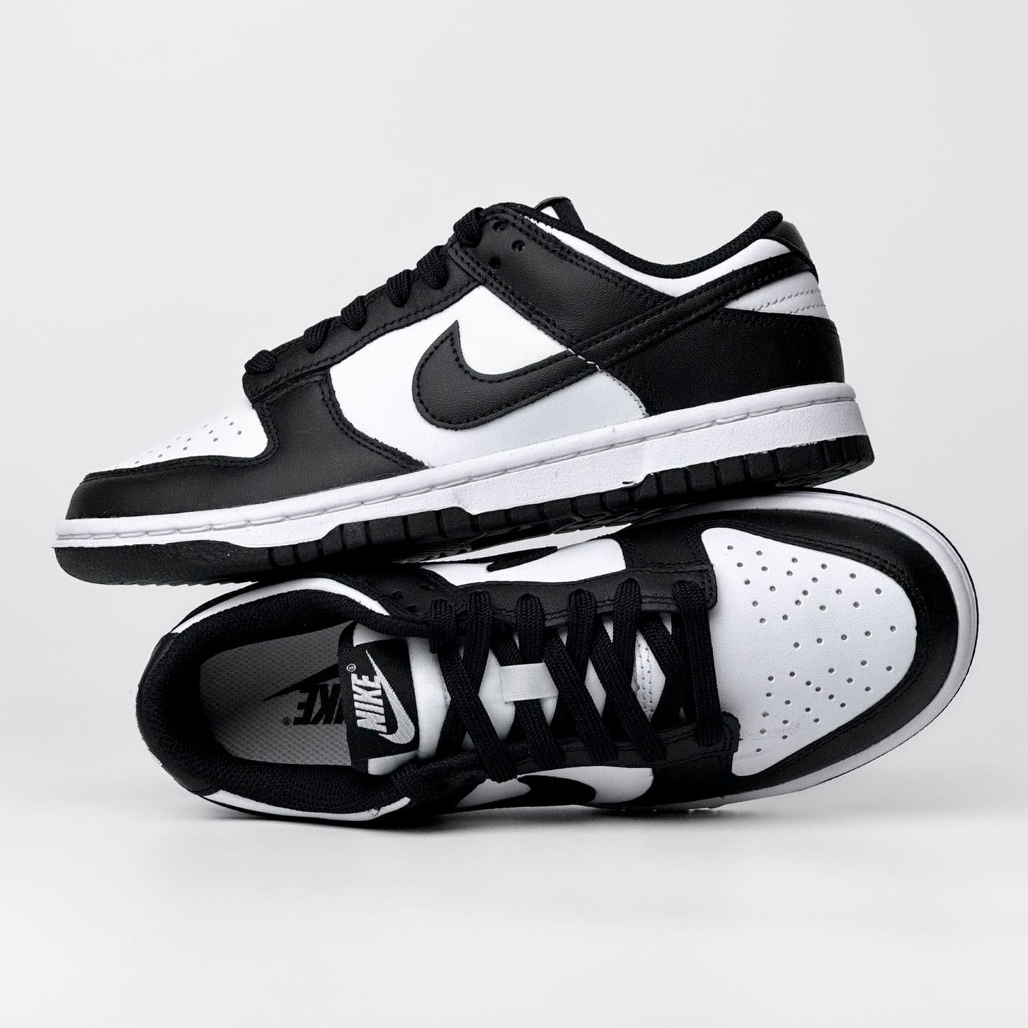 Dunk Low "White/Black" sneakers