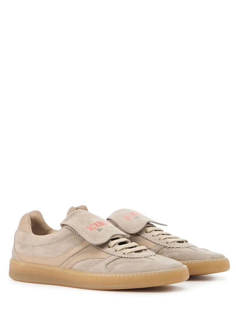 Sneakers ICEBERG Beige Low-Top With An Essential Design