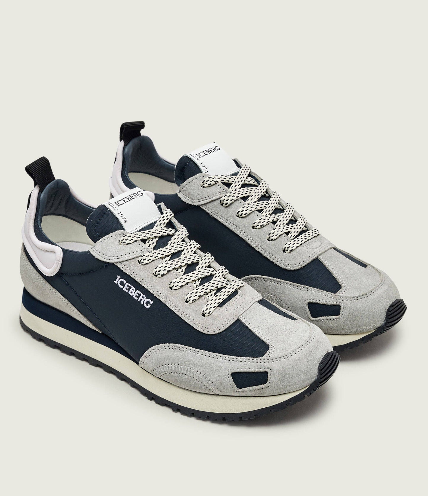 Sneakers UOMO 22E