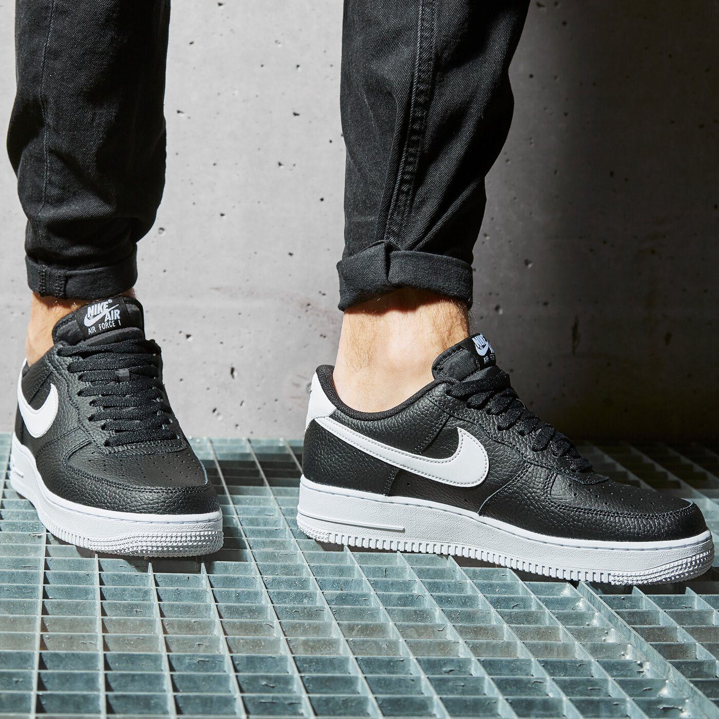 Sport Shoes Nike AIR FORCE 1 '07