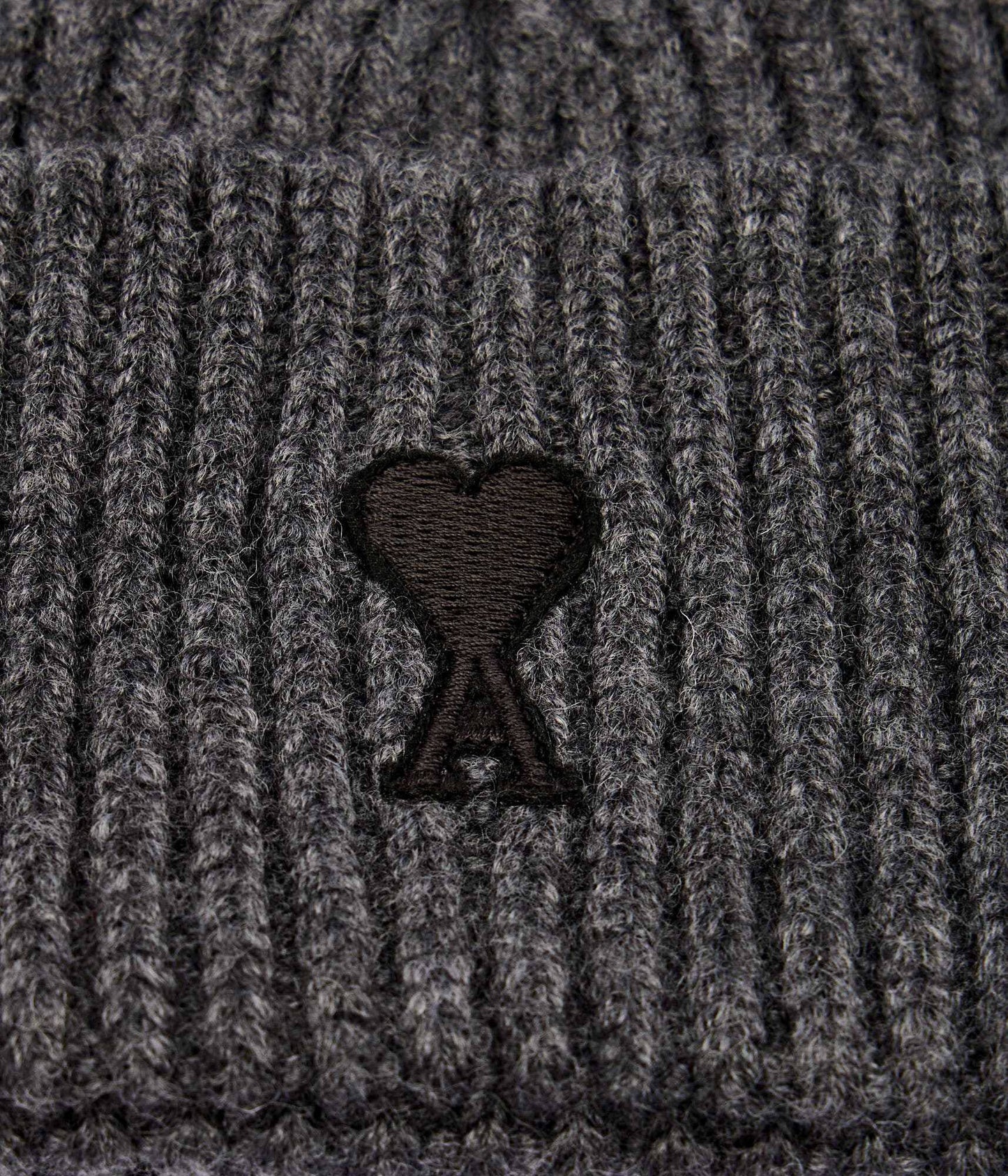 AMI De Coeur Ribbed Knit Beanie
