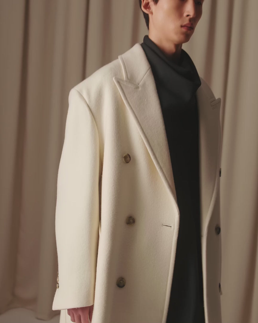 Double Breasted Straigth Coat