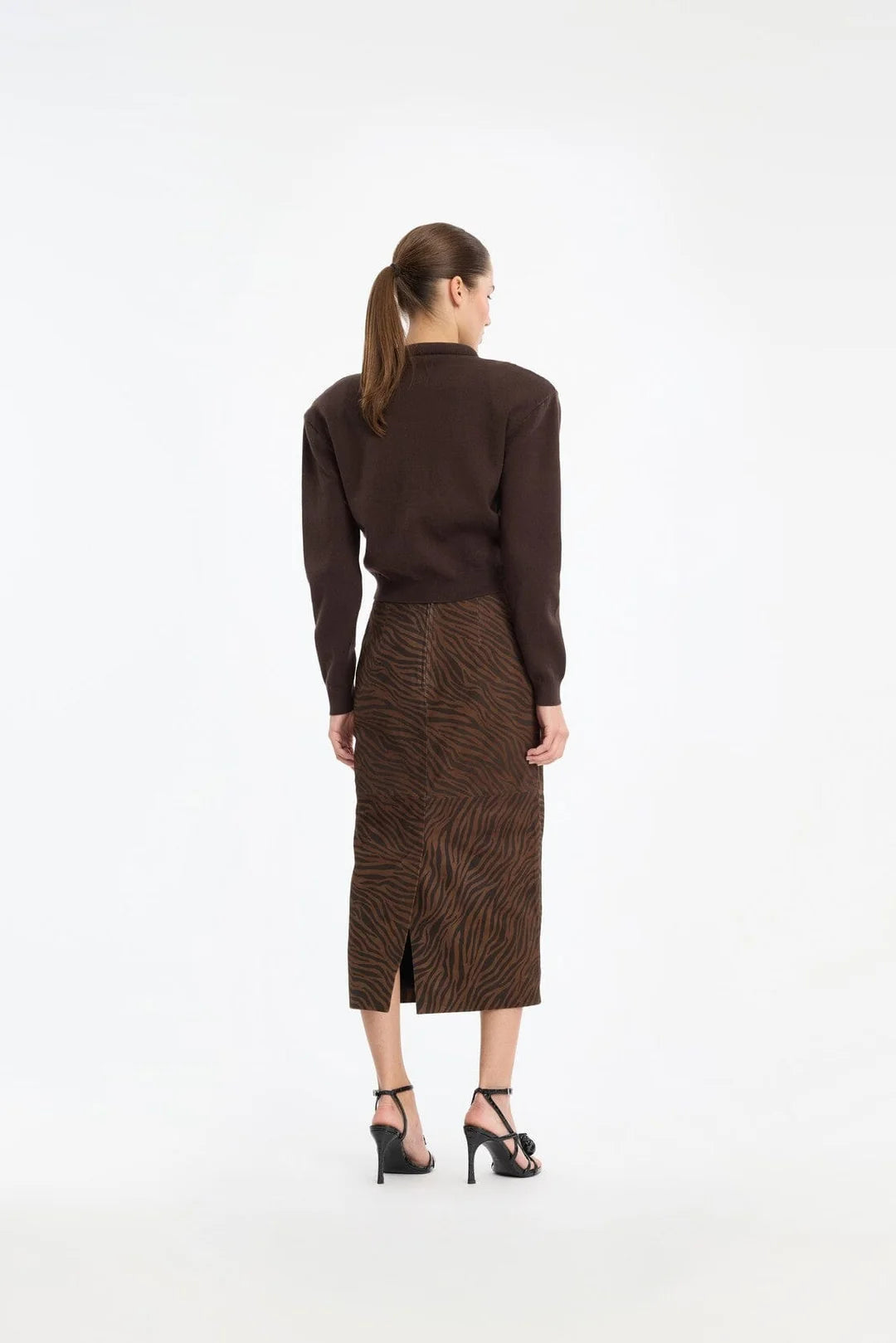 Firm Knit Cardigan Brown
