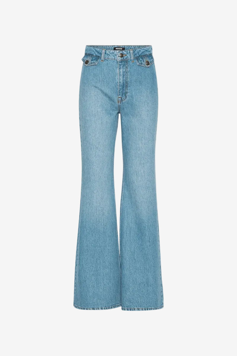 Flared highwaisted jeans