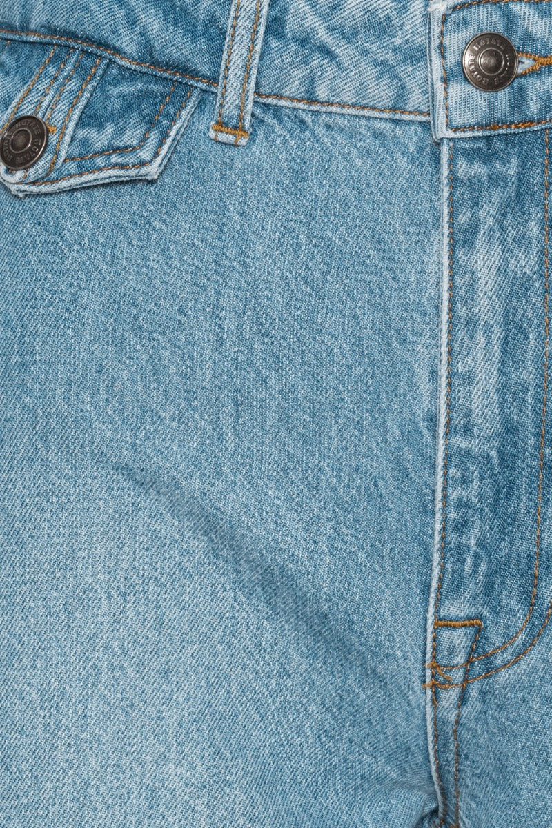 Flared highwaisted jeans