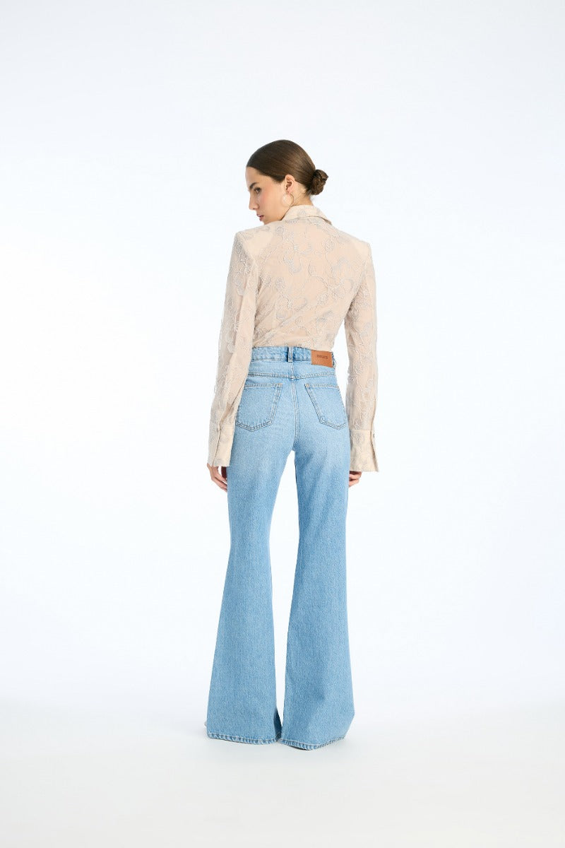 Flared highwaisted jeans